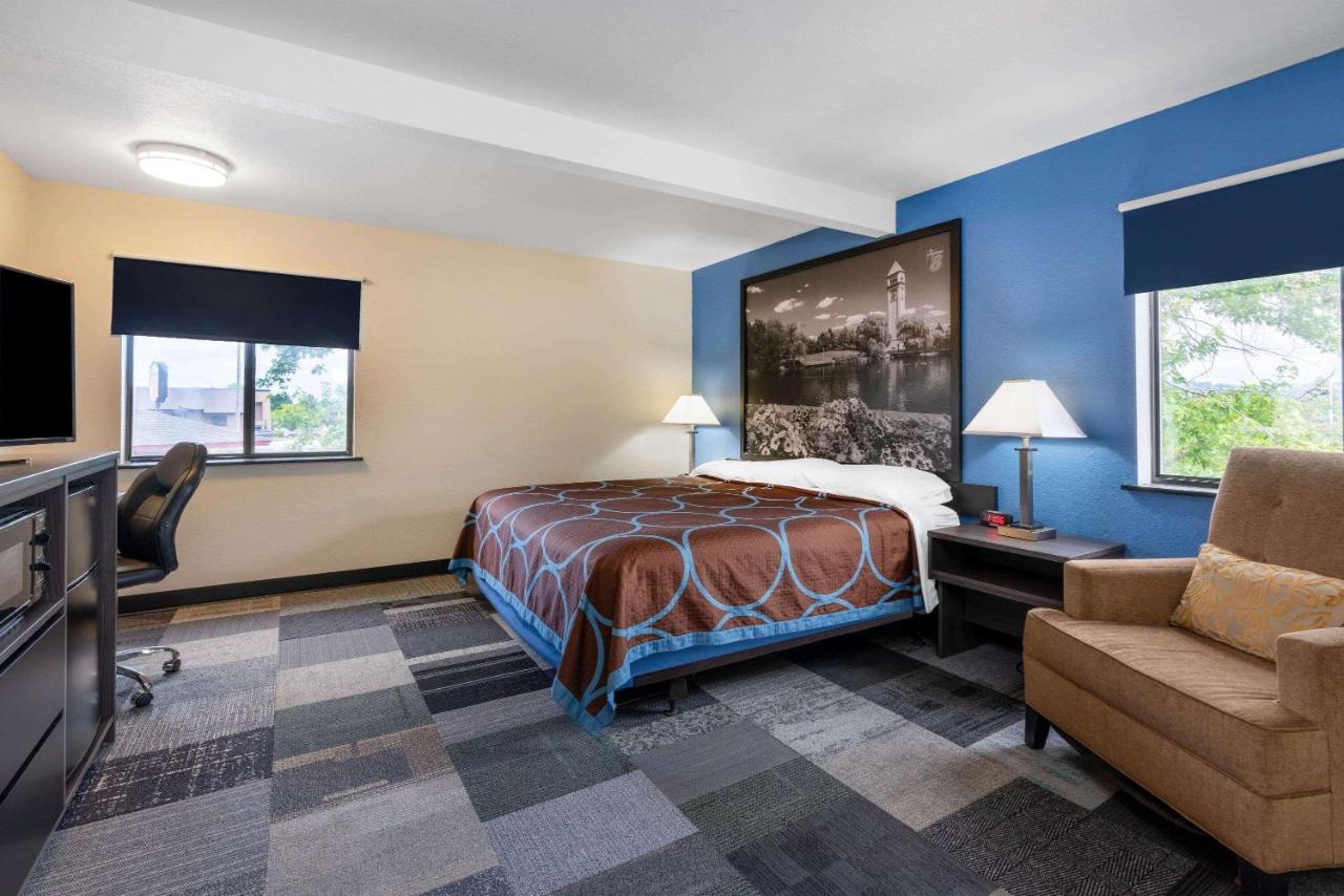 Super 8 By Wyndham Spokane Valley Esterno foto